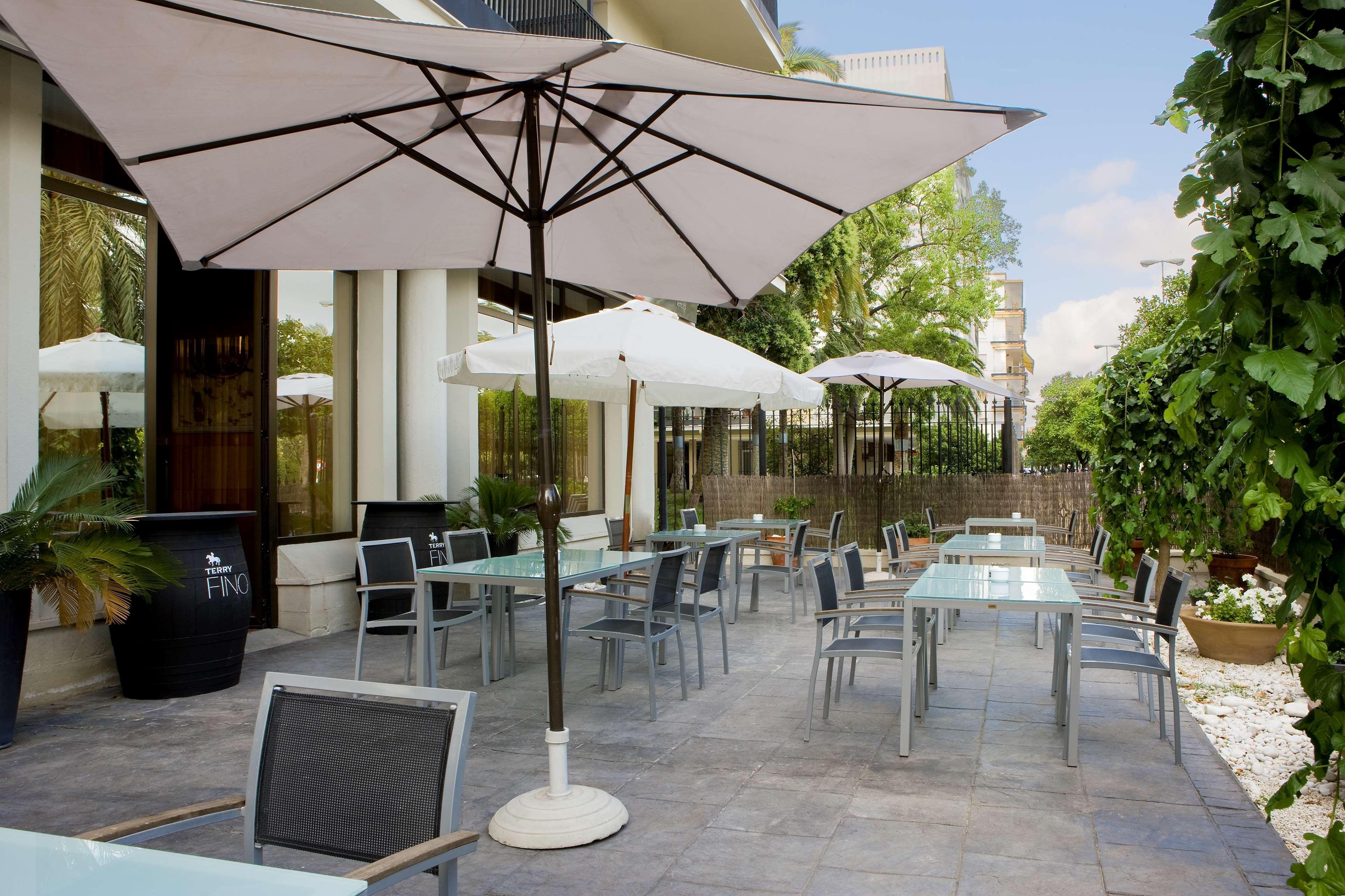 Nh Avenida Jerez 4*