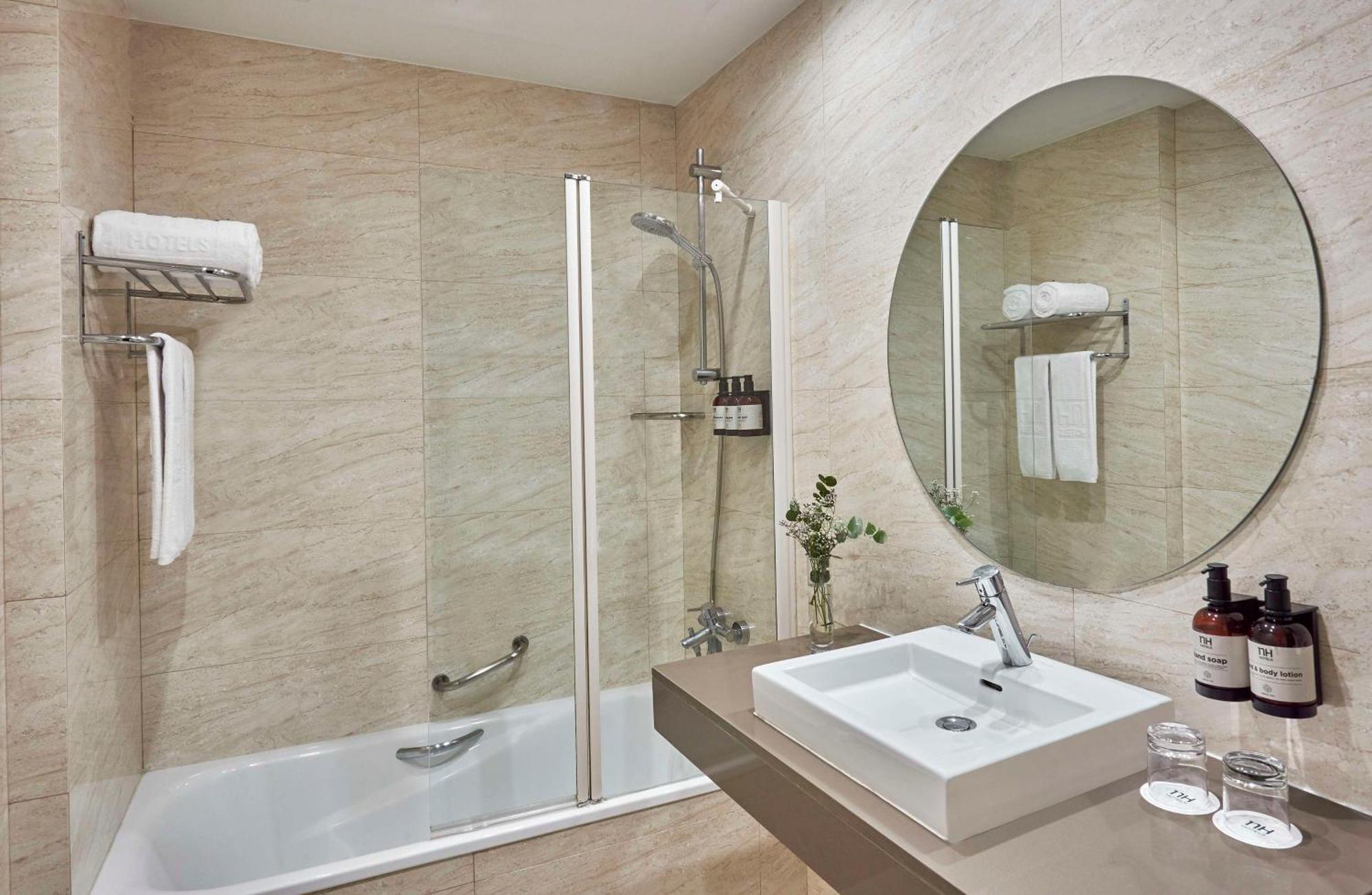 Nh Avenida Jerez Hotel 4*