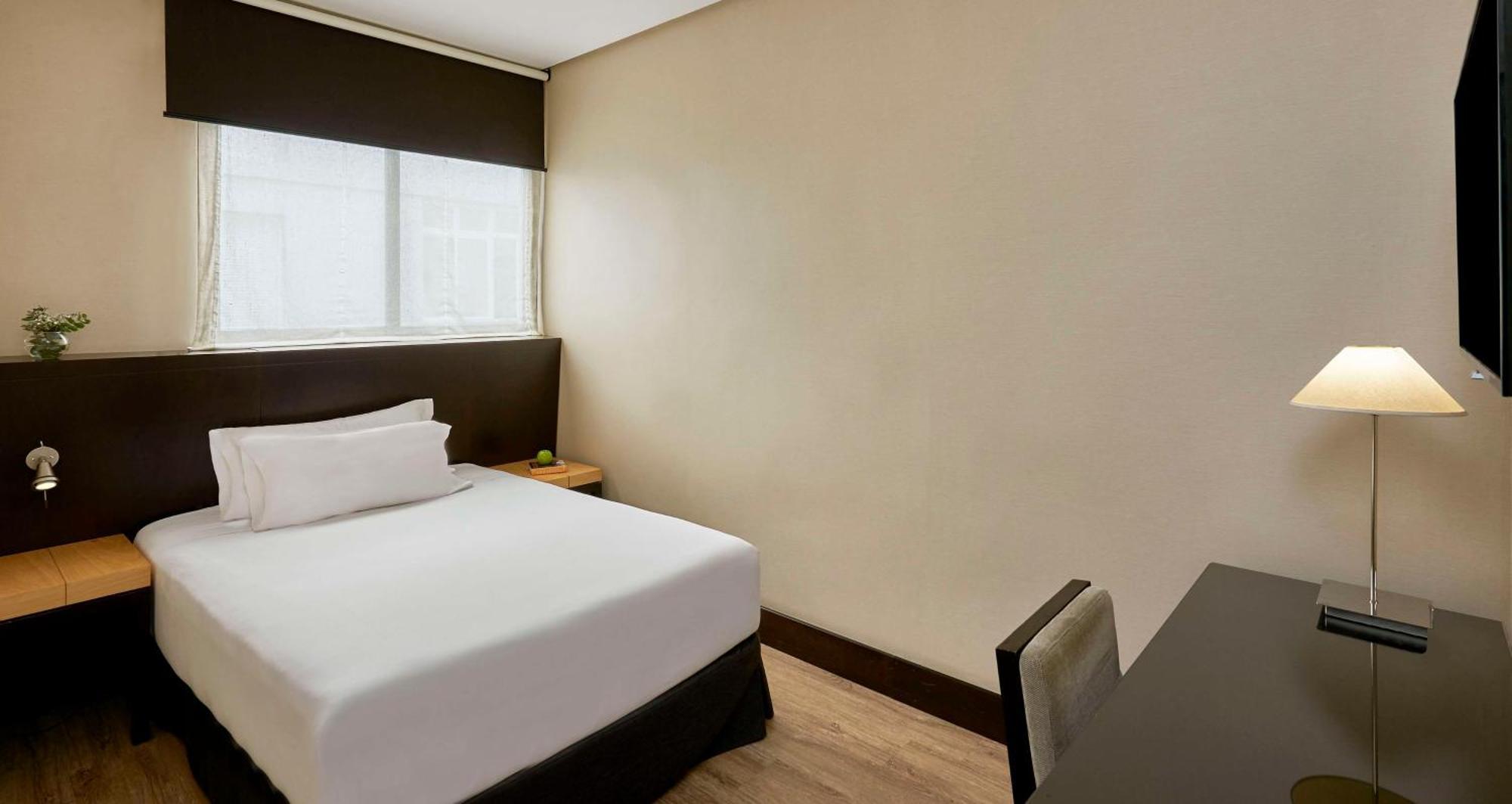 Nh Avenida Jerez 4*