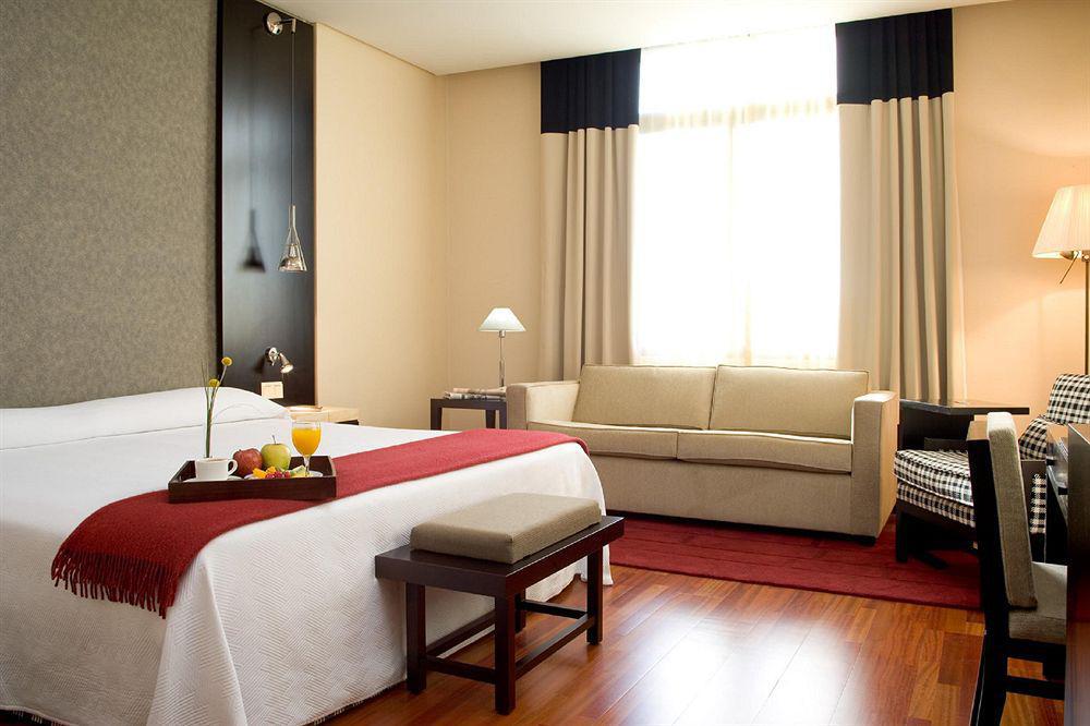 Nh Avenida Jerez Hotel